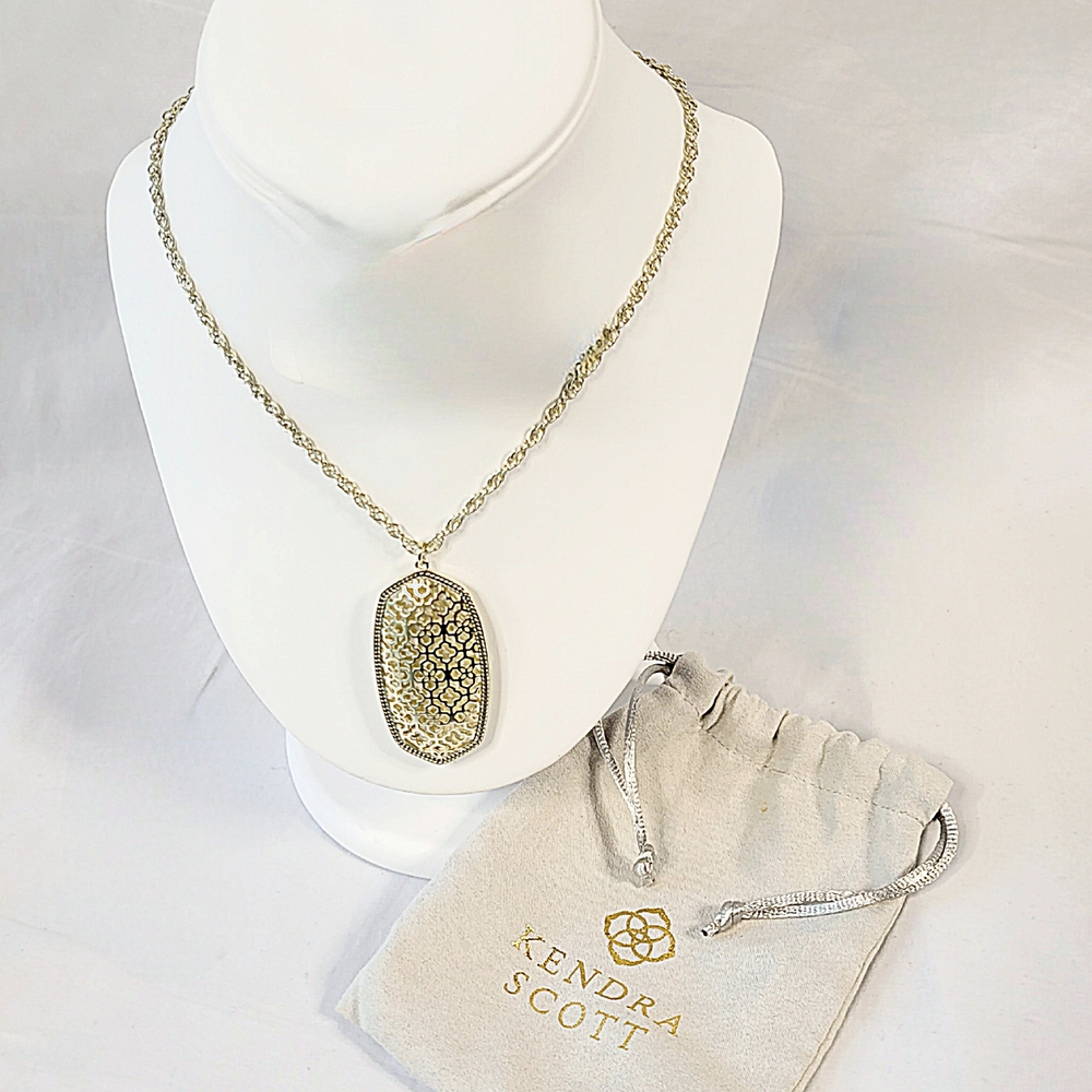 Kendra Scott Silver Filigree Pendant Necklace - Picture 3 of 11